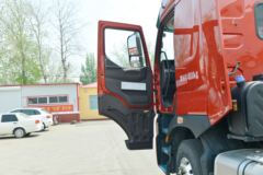 东风柳汽 乘龙H7重卡 510马力 6X4 AMT自动挡牵引车(国六)(LZ4251H7DC1) 东风柳汽 乘龙H7重卡 510马力 6X4 AMT自动挡牵引车(国六)(LZ4251H7DC1)