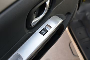 ����;�� T3(ԭС����W) 1.6L 123���� 2.7��˫������С��(���յ�)(����)ͼƬ