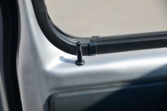 东风途逸 T3(原小霸王W) 1.6L 123马力 2.7米双排栏板小卡(带空调)(国六)(EQ1031D60Q6)