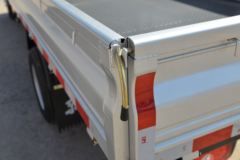 东风途逸 T3(原小霸王W) 1.6L 123马力 2.7米双排栏板小卡(带空调)(国六)(EQ1031D60Q6)