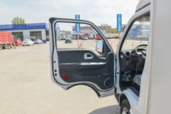 东风途逸 T5 1.6L 122马力 汽油 3.7米单排厢式小卡(国六)(EQ5031XXY16QEAC)