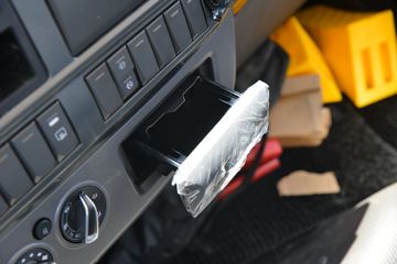 ���� ŷ����S3ϵ ��ͨ�콢�� 156���� 3.83���Ű��դʽ�Ῠ(����)(�ٱ�3.727)ͼƬ