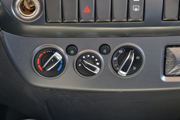 ���� ŷ����S3ϵ ��ͨ�콢�� 156���� 3.83���Ű��դʽ�Ῠ(����)(�ٱ�3.727)ͼƬ