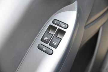 ���� ŷ����S3ϵ ��ͨ�콢�� 156���� 3.83���Ű��դʽ�Ῠ(����)(�ٱ�3.727)ͼƬ