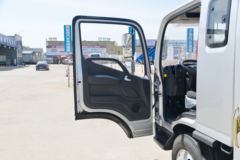 福田 欧马可S1系 智盈版 131马力 3.83米排半栏板轻卡(国六)(BJ1048V9JEA-FM3)