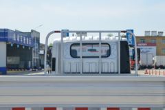 福田 欧马可S1系 智盈版 131马力 3.83米排半栏板轻卡(国六)(BJ1048V9JEA-FM3)