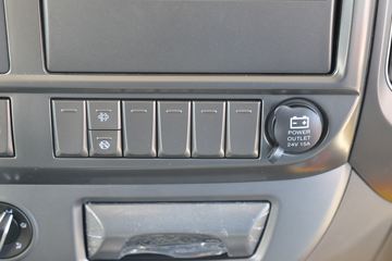 ���� ŷ����S1ϵ ��ӯ�� 131���� 4.14�׵�����ʽ�Ῠ(����)(Һѹβ��)ͼƬ
