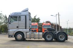 中国重汽 汕德卡SITRAK C9H重卡 570马力 6X4 AMT自动挡牵引车(国六)(带液缓)