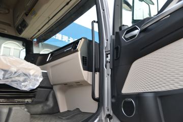 �й����� �ǵ¿�SITRAK C9H�ؿ� 570���� 6X4 AMT�Զ���ǣ����(����)(��Һ��)ͼƬ