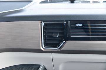 �й����� �ǵ¿�SITRAK C9H�ؿ� 570���� 6X4 AMT�Զ���ǣ����(����)(��Һ��)ͼƬ