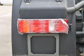 �й����� �ǵ¿�SITRAK C9H�ؿ� 570���� 6X4 AMT�Զ���ǣ����(����)(��Һ��)ͼƬ