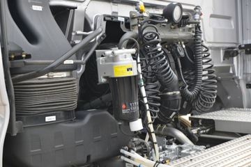 �й����� �ǵ¿�SITRAK C9H�ؿ� 570���� 6X4 AMT�Զ���ǣ����(����)(��Һ��)ͼƬ