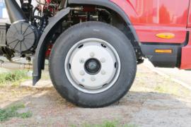 擎天柱&nbsp;载货车底盘                                                图片