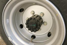 擎天柱&nbsp;载货车底盘                                                图片