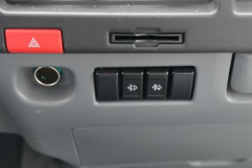 ���� ����˹V8 195���� 9.325����ʽ�ػ���(����)(HFC5110XXYP61K1E2NS)ͼƬ