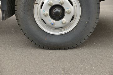 ���� ����˹V8 195���� 9.325����ʽ�ػ���(����)(HFC5110XXYP61K1E2NS)ͼƬ