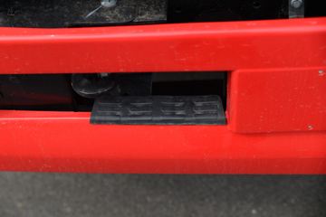  ˹V8  195 4X2 4.6Űػ()(HFC1181B80K1D4S)ͼƬ