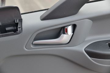 ���� ����˹V8 ����� 195���� 4X2 4.6���Ű������ػ���(����)(HFC1181B80K1D4S)ͼƬ