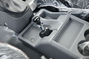 ���� ����˹V8 ����� 195���� 4X2 4.6���Ű������ػ���(����)(HFC1181B80K1D4S)ͼƬ