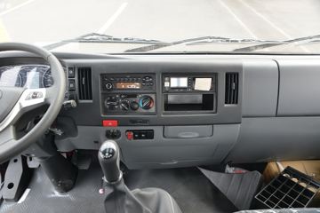 ���� ����˹V8 ����� 195���� 4X2 4.6���Ű������ػ���(����)(HFC1181B80K1D4S)ͼƬ