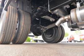 德沃斯V8&nbsp;载货车底盘                                                图片