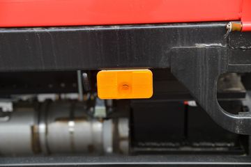  ˹V8  195 4X2 4.6Űػ()(HFC1181B80K1D4S)ͼƬ