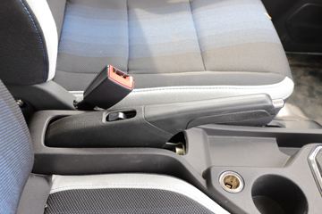 ���� ŷ����X 122���� 3.7�׵�����ʽ�Ῠ(����)(BJ5044XXY-3A)ͼƬ