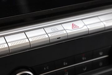 ���� ŷ����X 122���� 3.7�׵�����ʽ�Ῠ(����)(BJ5044XXY-3A)ͼƬ