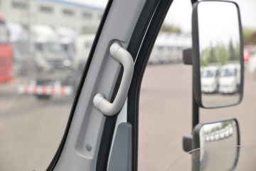 ���� ˧��i5 4.5T 4.15����ʽ���綯�ῨͼƬ