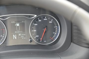 ���� ˧��i5 4.5T 4.15����ʽ���綯�ῨͼƬ