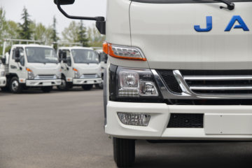 ���� ˧��i5 4.5T 4.15����ʽ���綯�Ῠ����ͼƬ