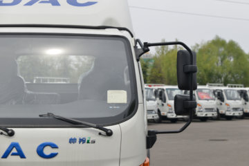 ���� ˧��i5 4.5T 4.15����ʽ���綯�Ῠ����ͼƬ