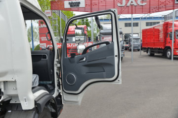 ���� ˧��i5 4.5T 4.15����ʽ���綯�Ῠ����ͼƬ