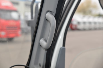 ���� ˧��i5 4.5T 4.15����ʽ���綯�Ῠ����ͼƬ