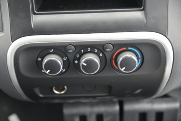 ���� ˧��i5 4.5T 4.15����ʽ���綯�Ῠ����ͼƬ