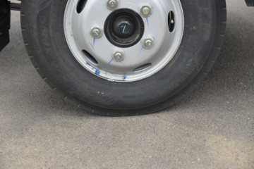 ���� ˧��i5 4.5T 4.15����ʽ���綯�Ῠ����ͼƬ