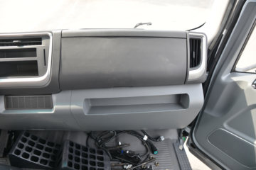 ���� ˧��Q6 ������ 160���� 4.12�׵�����ʽ�Ῠ(����)(������)(HFC5048XXYP71K3C7S)ͼƬ