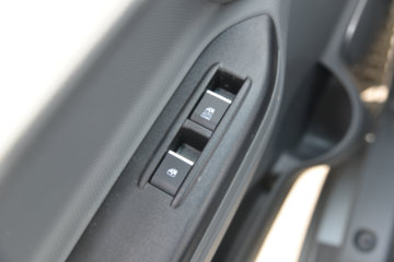 ���� ˧��Q6 ������ 160���� 4.12�׵�����ʽ�Ῠ(����)(������)(HFC5048XXYP71K3C7S)ͼƬ