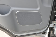 江淮 帅铃Q6 豪华版 160马力 4.18米单排仓栅式轻卡(国六)(HFC5048CCYP71K3C7S)