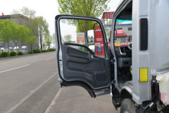 江淮 帅铃Q6 豪华版 160马力 4.18米单排仓栅式轻卡(国六)(HFC5048CCYP71K3C7S)