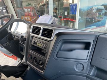 �������� �³���M3 220���� 4X2 6.8�ײ�դʽ�ػ���ͼƬ