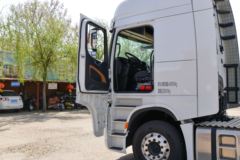 陕汽重卡 德龙X6000 560马力 6X4 AMT自动挡牵引车(SX4259GD4Q2)