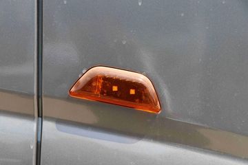 ���� ŷ������ ��Խ�� 580���� 6X4 AMT�Զ���ǣ����(����)ͼƬ