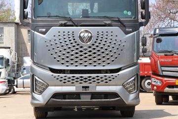 ���� ŷ������ ��Խ�� 580���� 6X4 AMT�Զ���ǣ����(����)ͼƬ