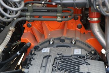 ���� ŷ������ ��Խ�� 580���� 6X4 AMT�Զ���ǣ����(����)ͼƬ