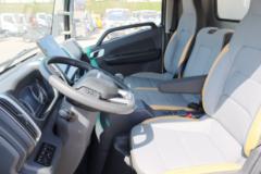 焕瑞汽车 标配 150马力 4.15米单排厢式轻卡(国六)(福康)