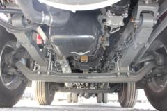 中国重汽 豪沃N5G 330马力 6X2 9.5米仓栅式载货车(ZZ5257CCYN56CJF1)