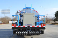 中国重汽HOWO 王系 160马力 4X2 沥青洒布车(新东日牌)(YZR5127GLQZ6)