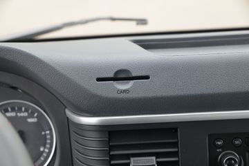  ˧E 130 3.82ŰʽῨ()(HFC5045XXYP32K2C7S)ͼƬ