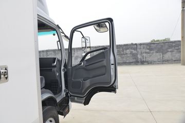 ���� ˧��Q6 ����ʿ ����� 160���� 4X2 4.015����س�(����)ͼƬ